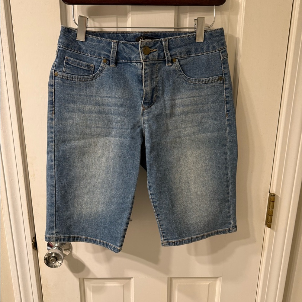 d. jeans Classic Blue Denim